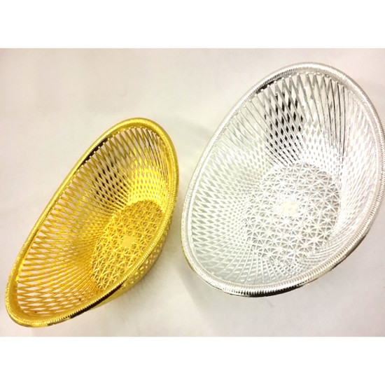 GOLD / SILVER PLASTIC OVAL DISH -Assorted plastics image