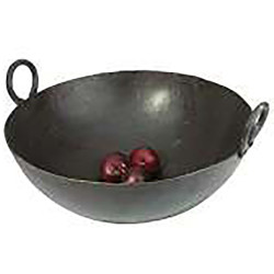 NO  24 IRON KADAI ROUND BOTTOM